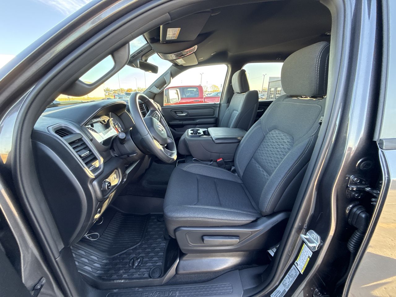 2027 RAM Ram 1500 RAM 1500 WARLOCK CREW CAB 4X4 5'7' BOX
