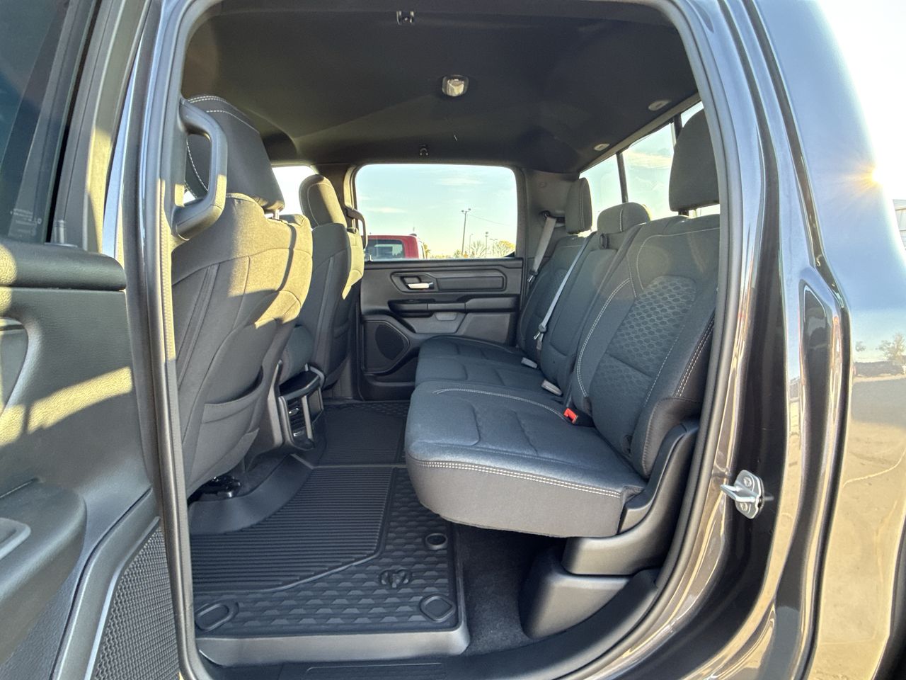 2027 RAM Ram 1500 RAM 1500 WARLOCK CREW CAB 4X4 5'7' BOX