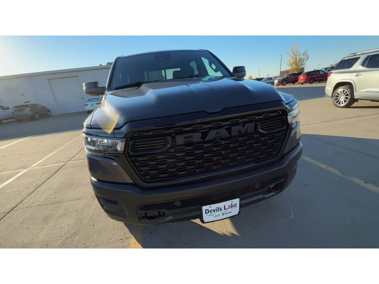 2027 RAM Ram 1500 RAM 1500 WARLOCK CREW CAB 4X4 5'7' BOX