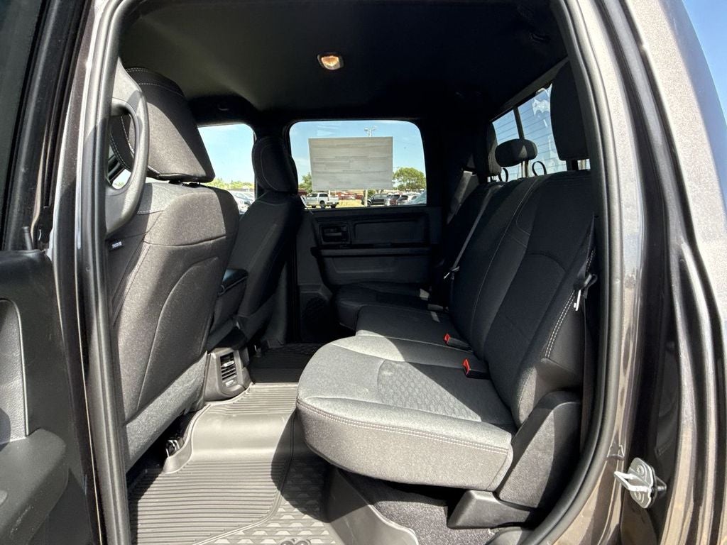 2026 RAM 2500 RAM 2500 WARLOCK CREW CAB 4X4 6'4' BOX