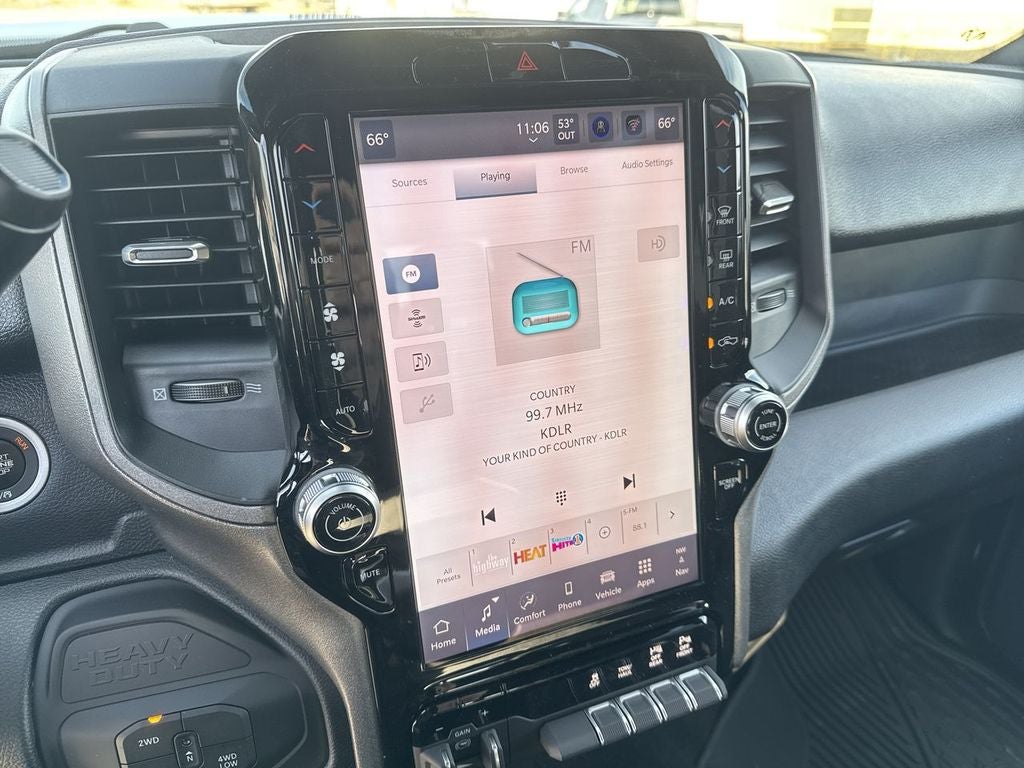 2026 RAM Ram 2500 RAM 2500 BLACK EXPRESS CREW CAB 4X4 6'4' BOX