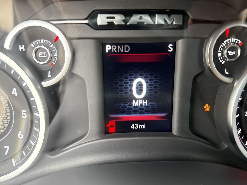 2026 RAM Ram 2500 RAM 2500 TRADESMAN CREW CAB 4X4 6'4' BOX