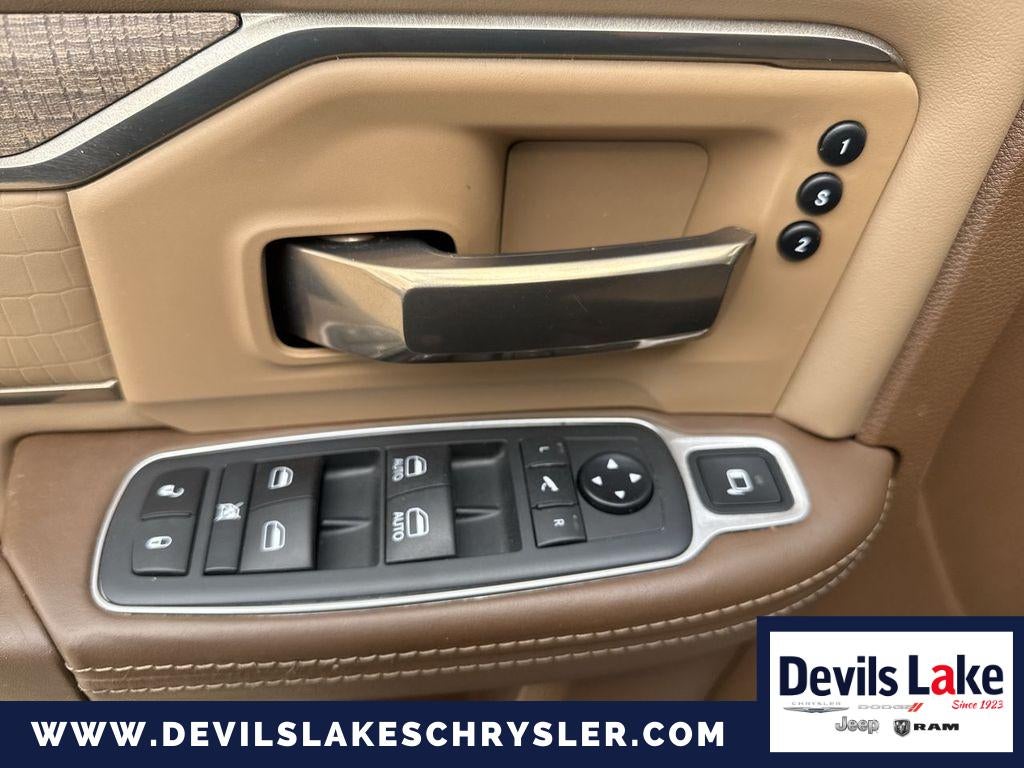 2020 RAM 2500 Laramie Longhorn Crew Cab 4x4 6'4' Box