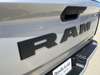 2026 RAM Ram 2500 RAM 2500 BLACK EXPRESS CREW CAB 4X4 8' BOX