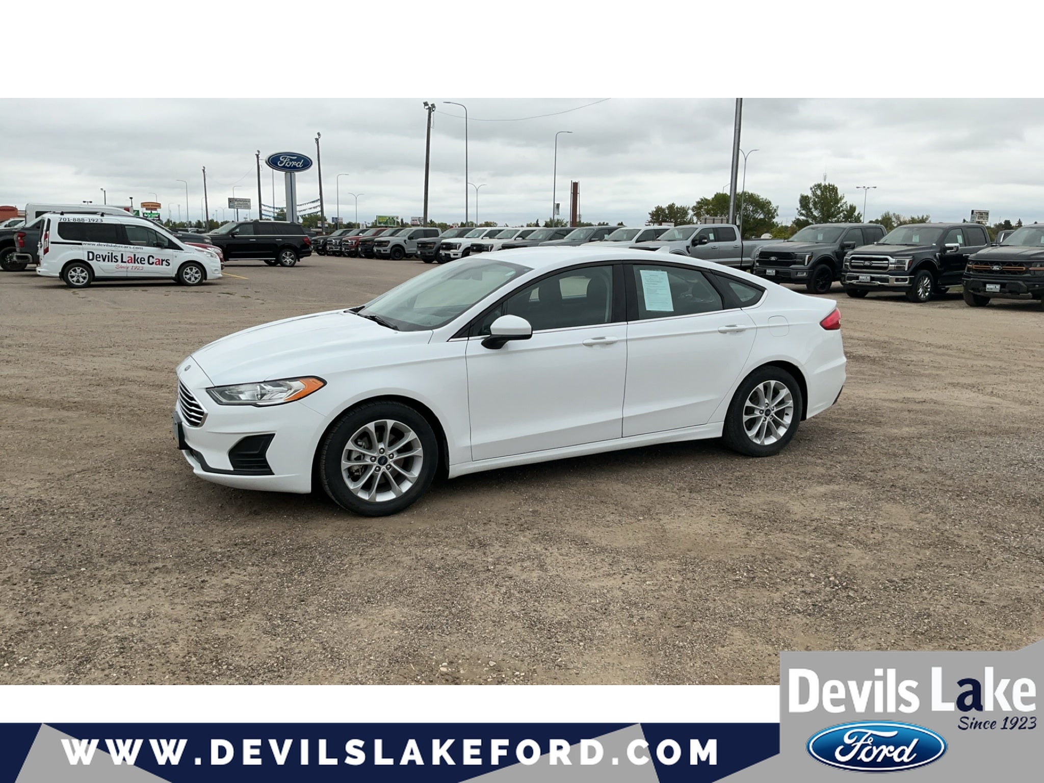 2020 Ford Fusion SE
