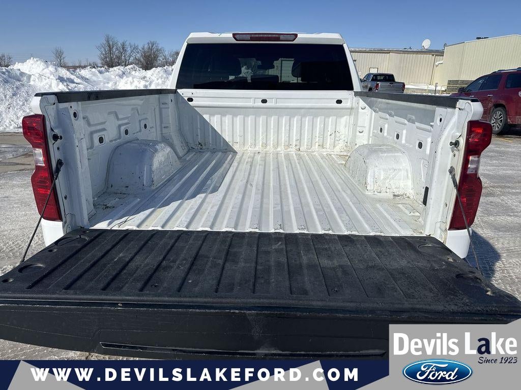 2023 Chevrolet Silverado 1500 4WD Crew Cab Standard Bed WT