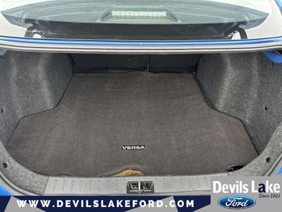 2021 Nissan Versa SV Xtronic CVT