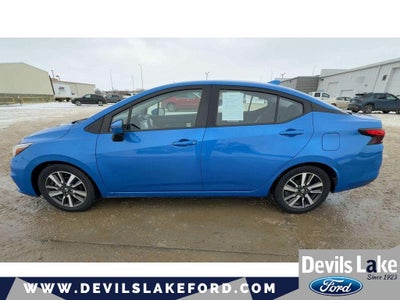 2021 Nissan Versa SV Xtronic CVT