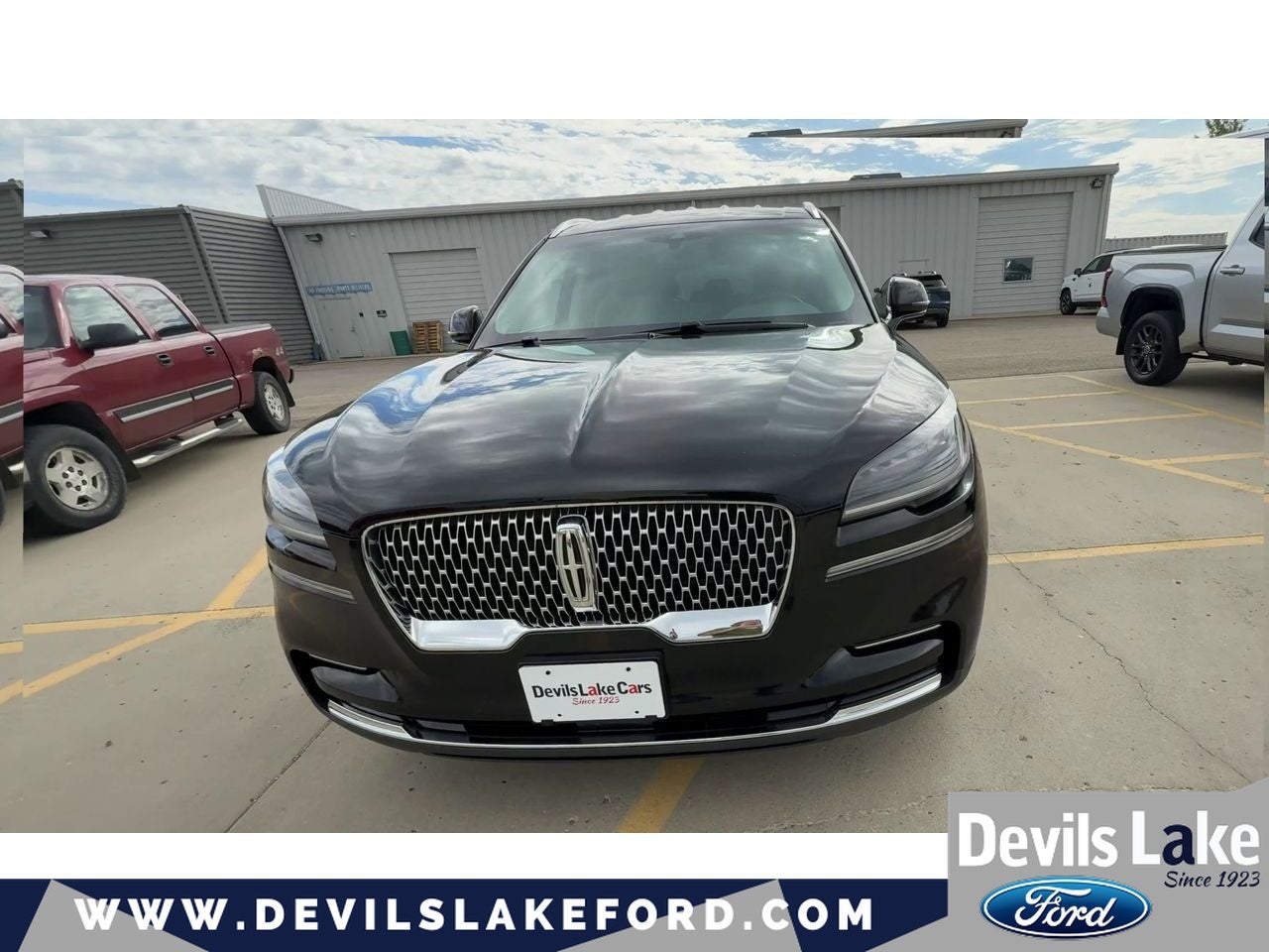 2023 Lincoln Aviator Standard
