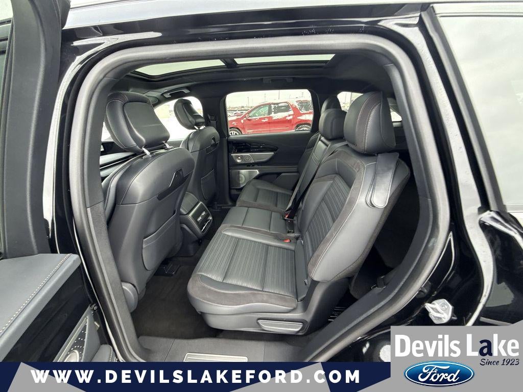 2024 Lincoln Nautilus Reserve