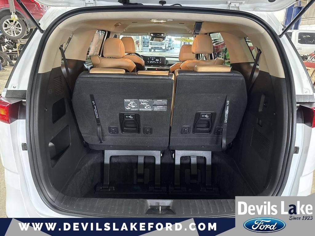2023 Kia Carnival MPV LX Seat Package