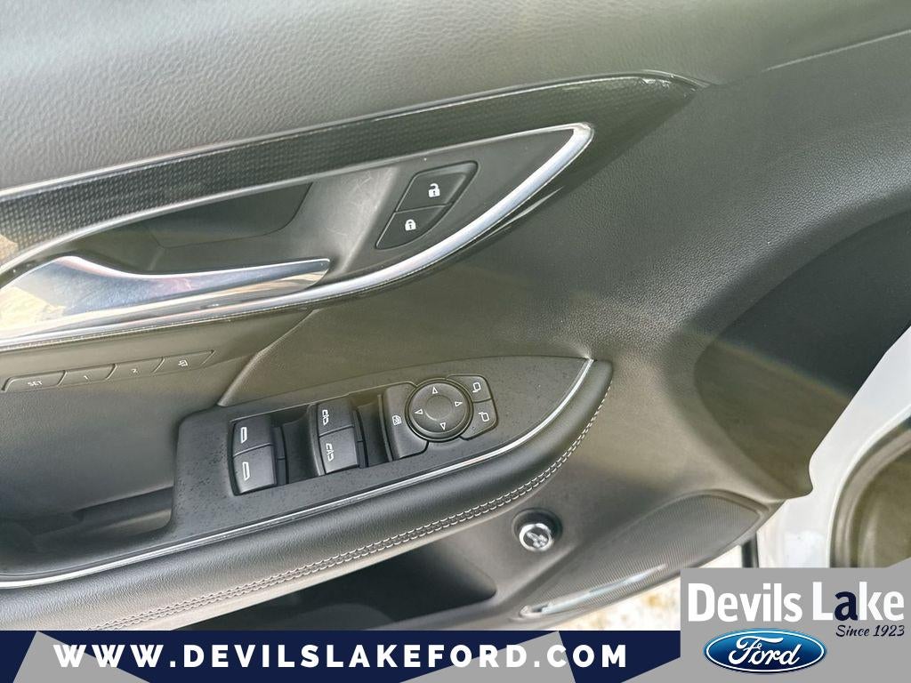 2022 Buick Envision AWD Essence