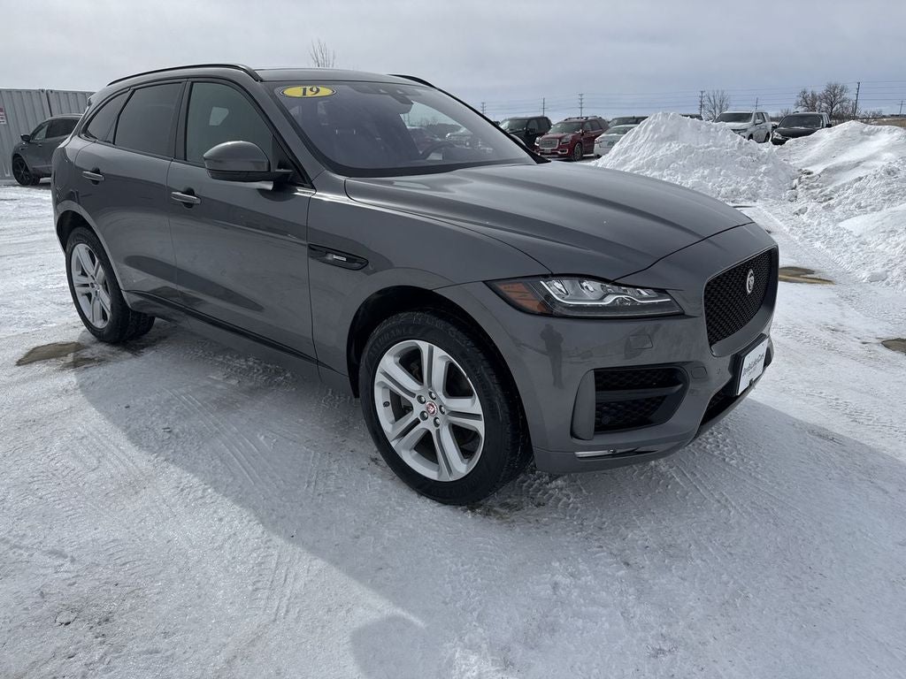 2019 Jaguar F-PACE R-Sport