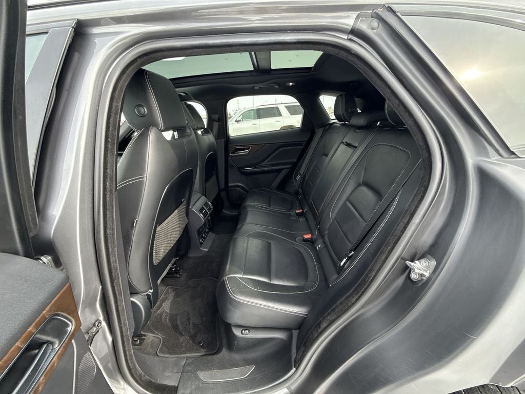 2019 Jaguar F-PACE R-Sport