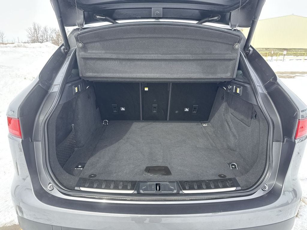 2019 Jaguar F-PACE R-Sport