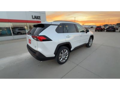 2025 Toyota RAV4 XLE Premium