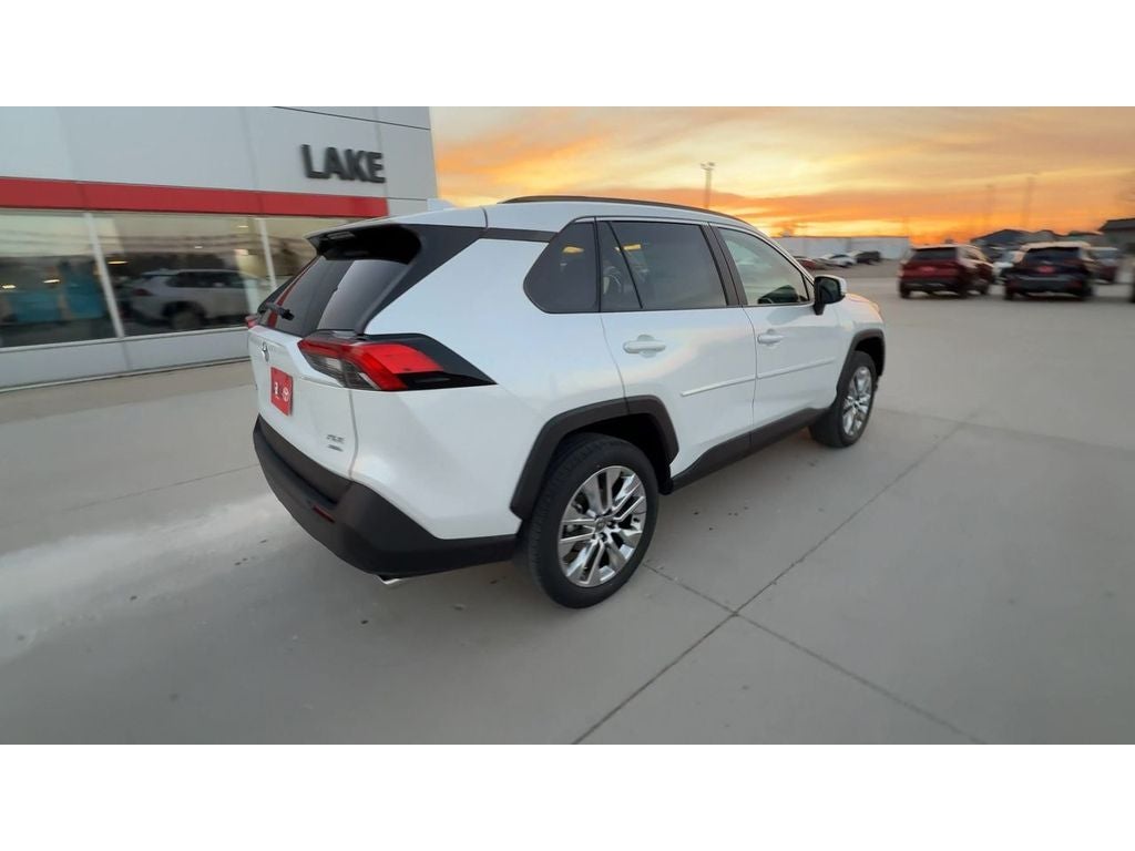 2025 Toyota RAV4 XLE Premium