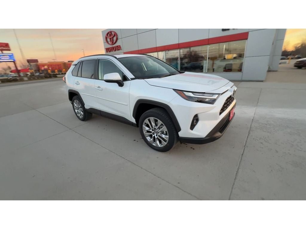 2025 Toyota RAV4 XLE Premium