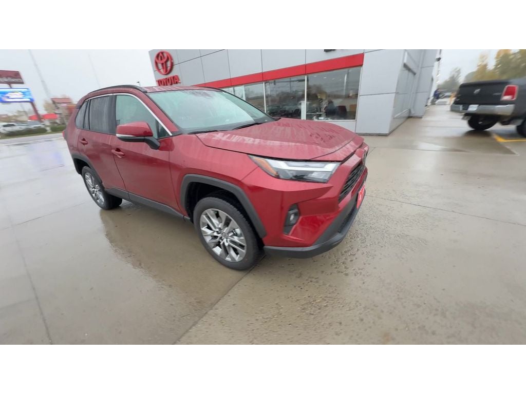2025 Toyota RAV4 XLE Premium