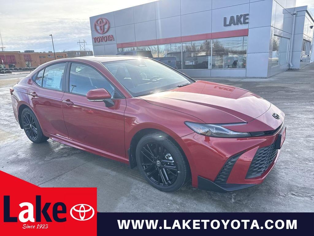 2026 Toyota Camry SE AWD