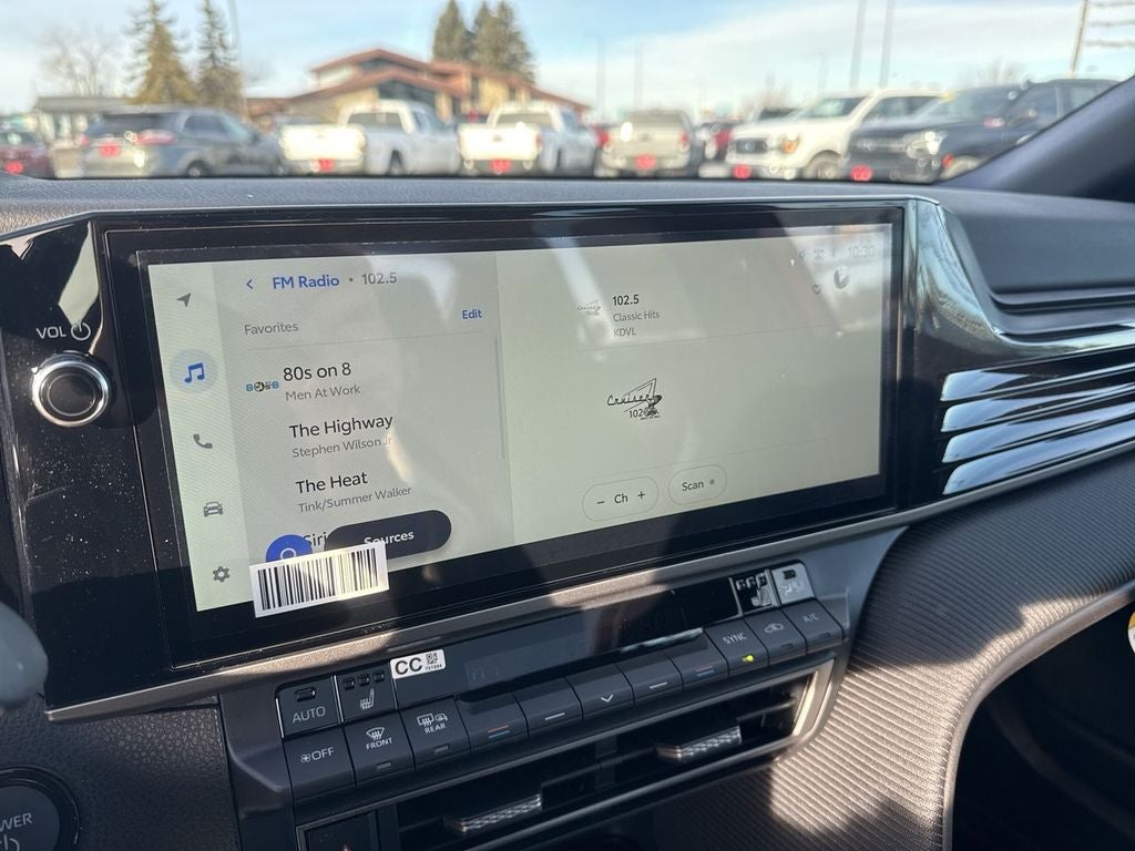 2026 Toyota Camry SE AWD