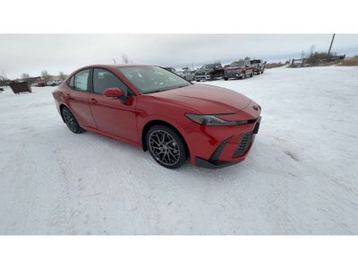 2026 Toyota Camry SE AWD