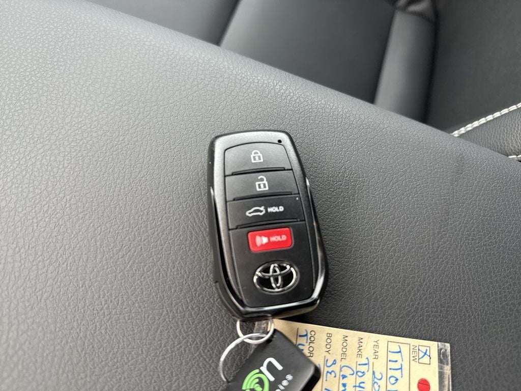 2026 Toyota Camry SE AWD