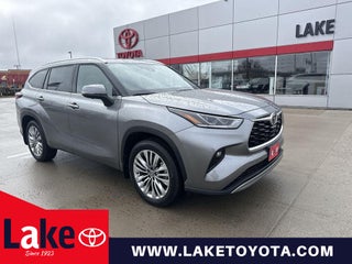 2026 Toyota Highlander Platinum