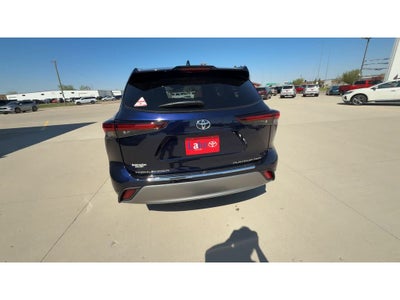 2026 Toyota Highlander Platinum