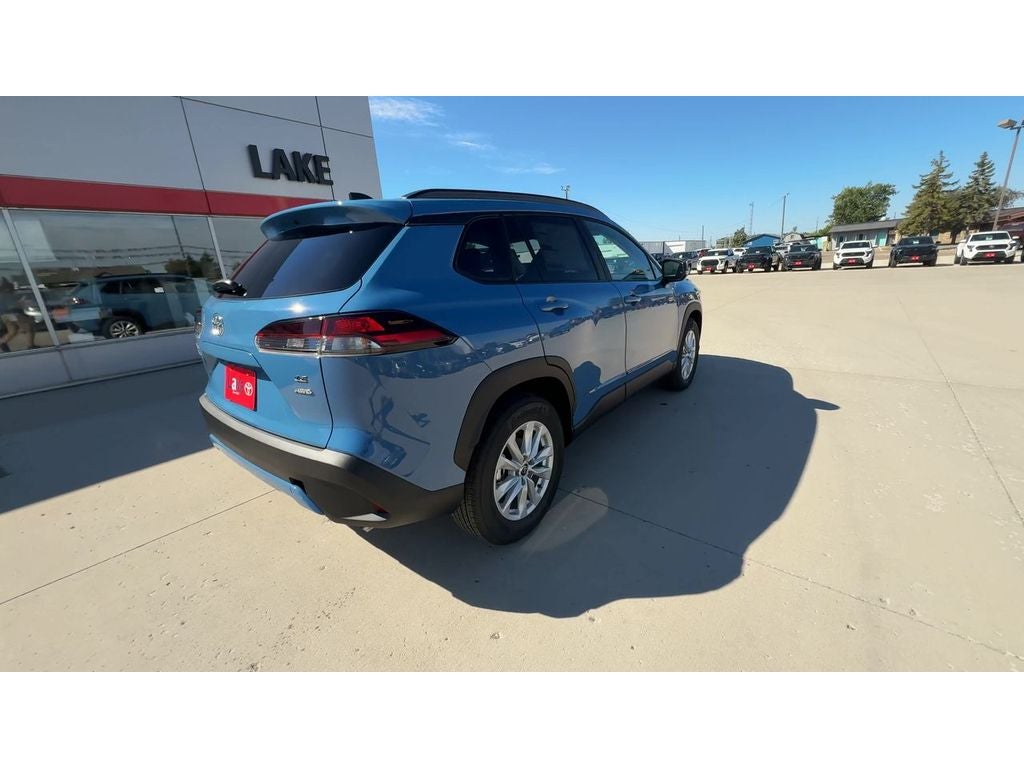 2026 Toyota Corolla Cross LE