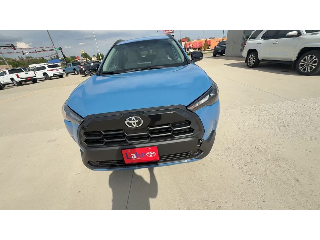 2026 Toyota Corolla Cross LE