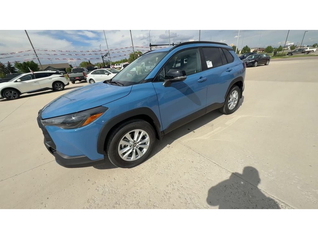 2026 Toyota Corolla Cross LE