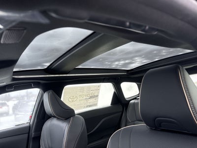 2025 Toyota Toyota Crown Signia Limited