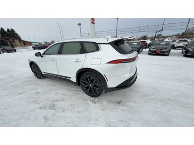 2025 Toyota Toyota Crown Signia Limited