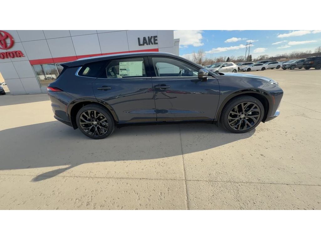 2026 Toyota Toyota Crown Signia Limited