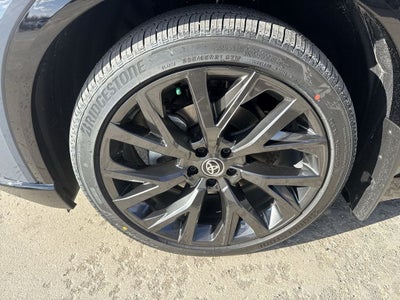 2026 Toyota Toyota Crown Signia Limited