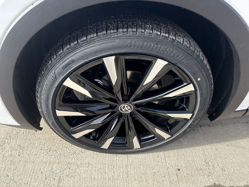 2026 Toyota Toyota Crown Platinum