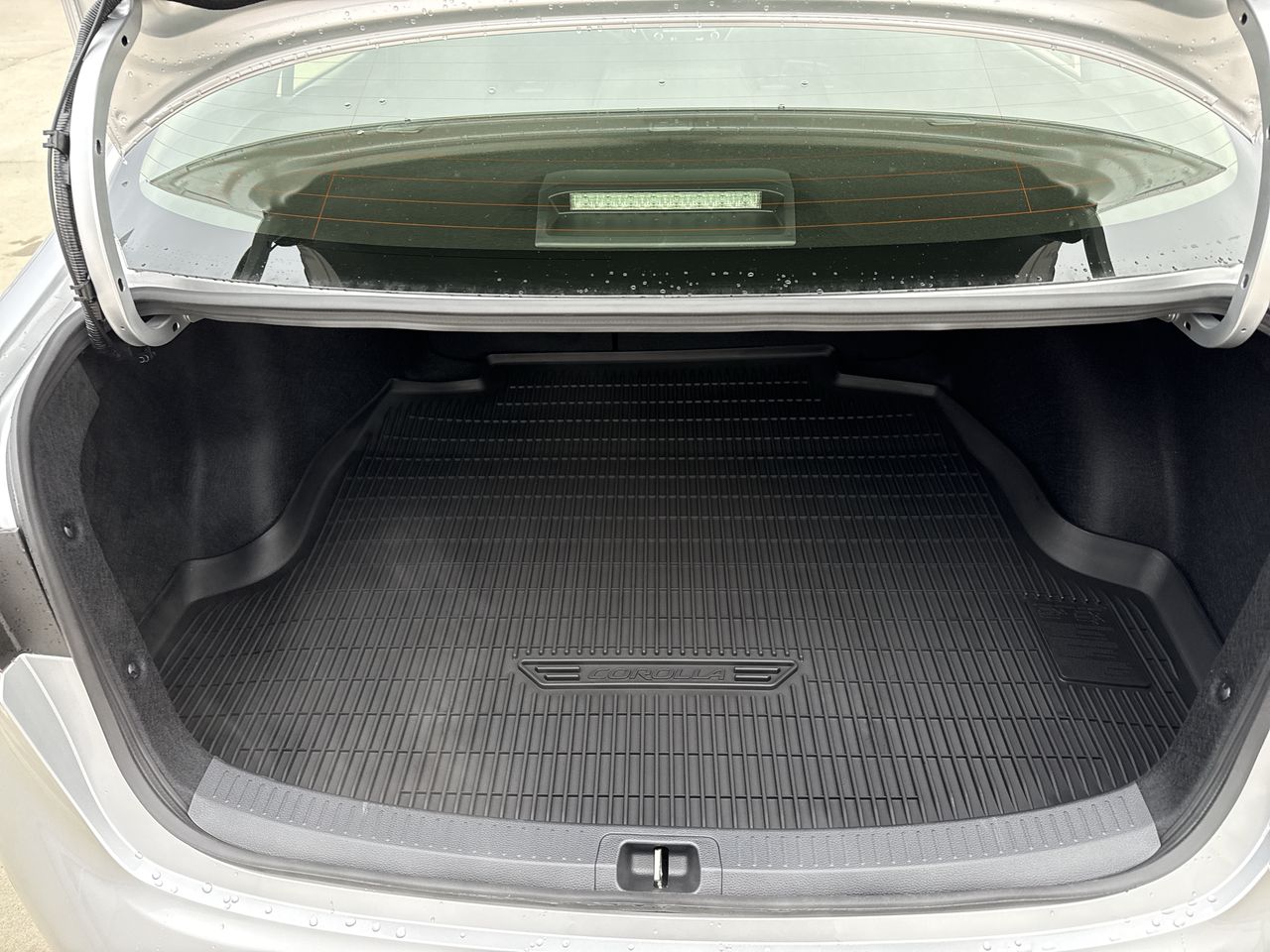 2027 Toyota Corolla Hybrid LE AWD