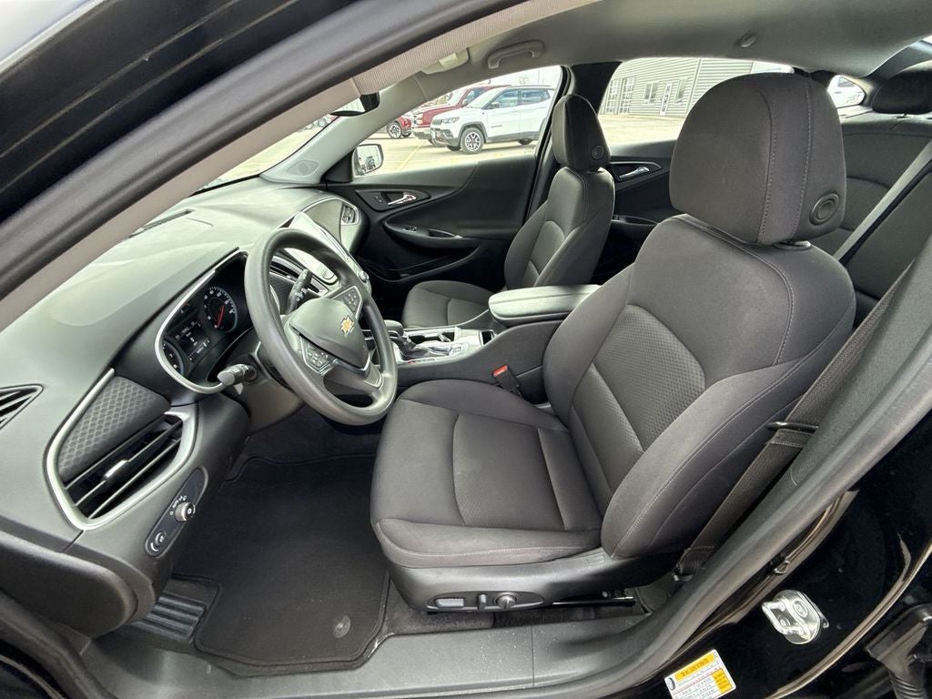 2025 Chevrolet Malibu 1LT