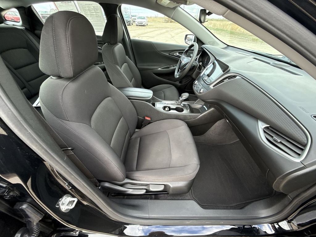2025 Chevrolet Malibu 1LT