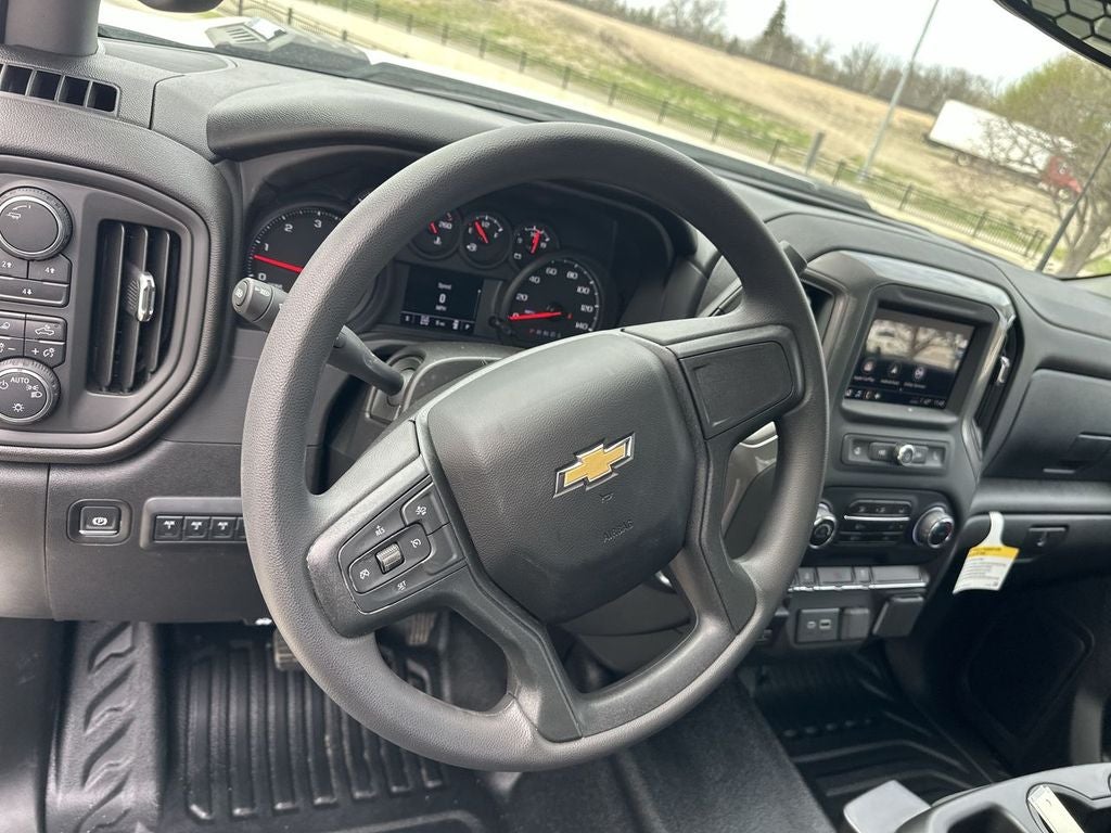 2025 Chevrolet Silverado 3500 HD Chassis Cab Work Truck