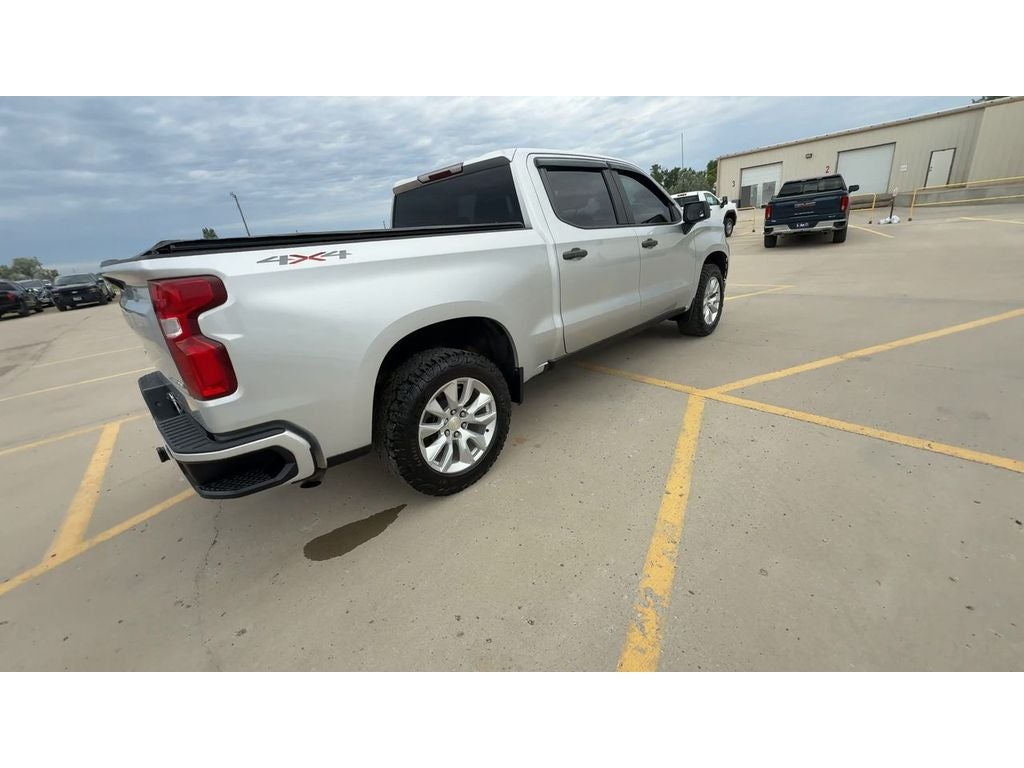 2022 Chevrolet Silverado 1500 LTD Custom