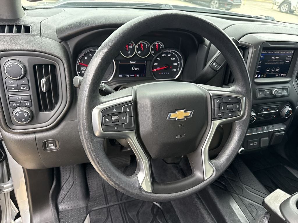 2022 Chevrolet Silverado 1500 LTD Custom