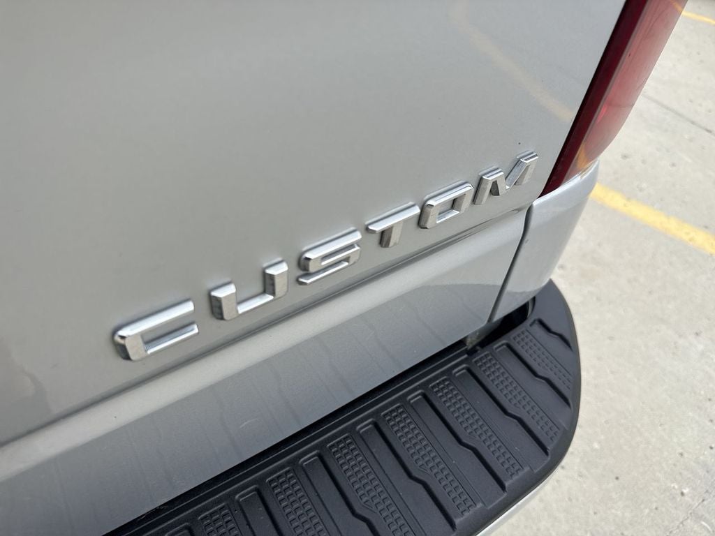 2022 Chevrolet Silverado 1500 LTD Custom