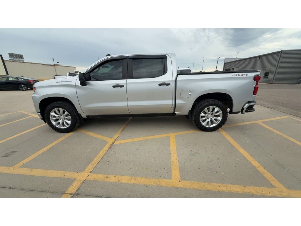 2022 Chevrolet Silverado 1500 LTD Custom
