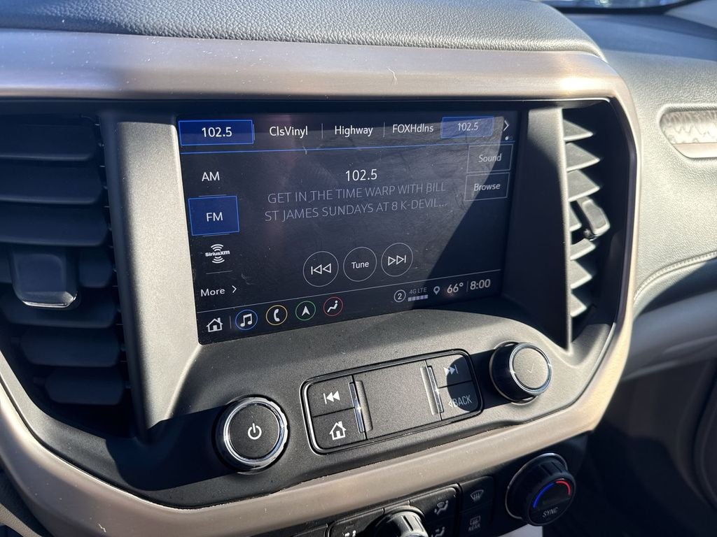 2023 GMC Acadia Denali