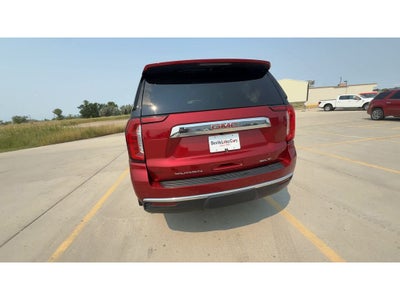 2023 GMC Yukon SLT