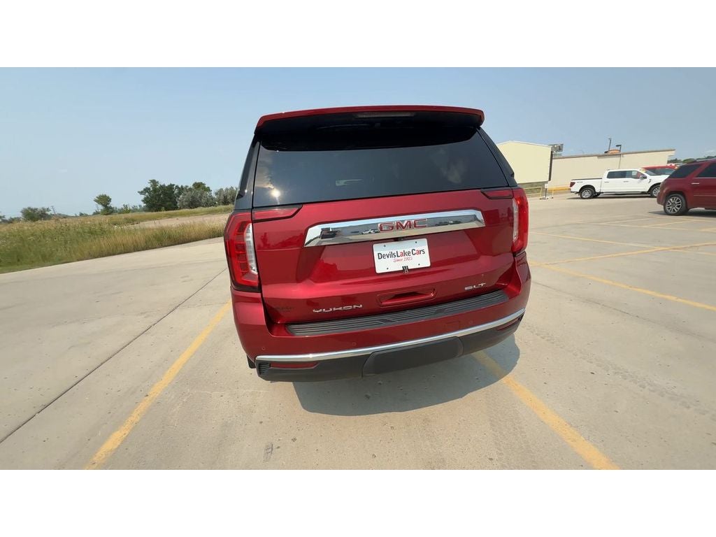2023 GMC Yukon SLT