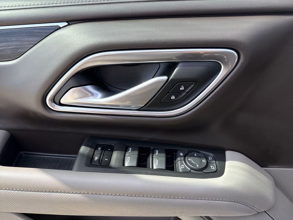 2022 GMC Yukon XL SLT