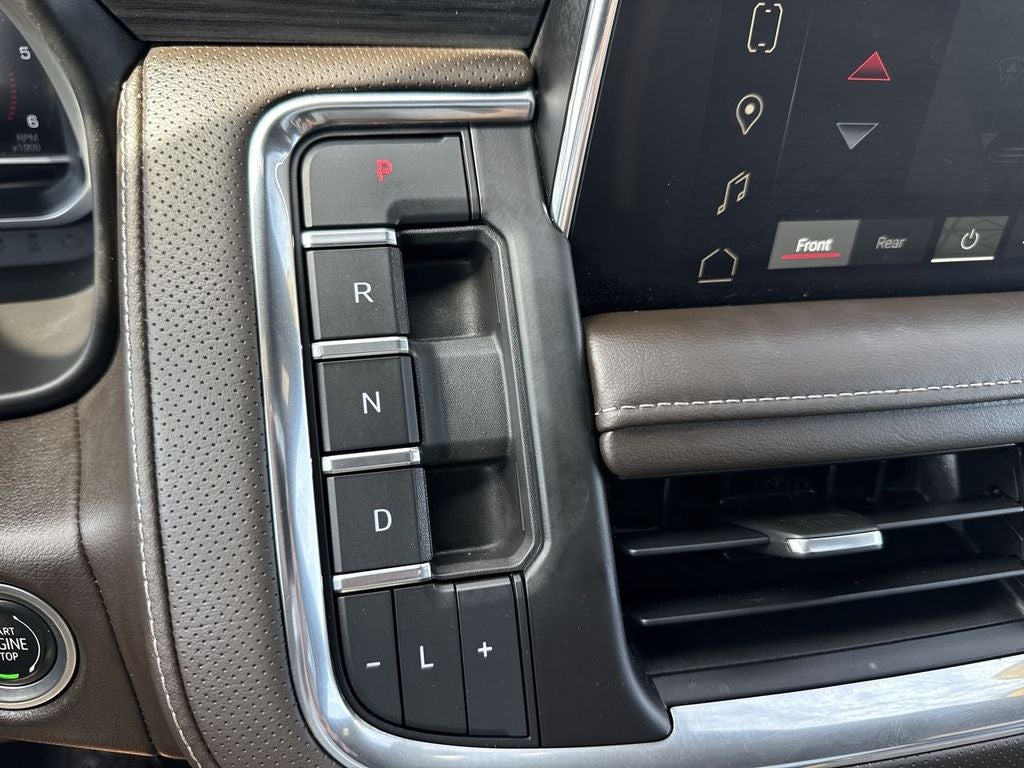2022 GMC Yukon XL SLT